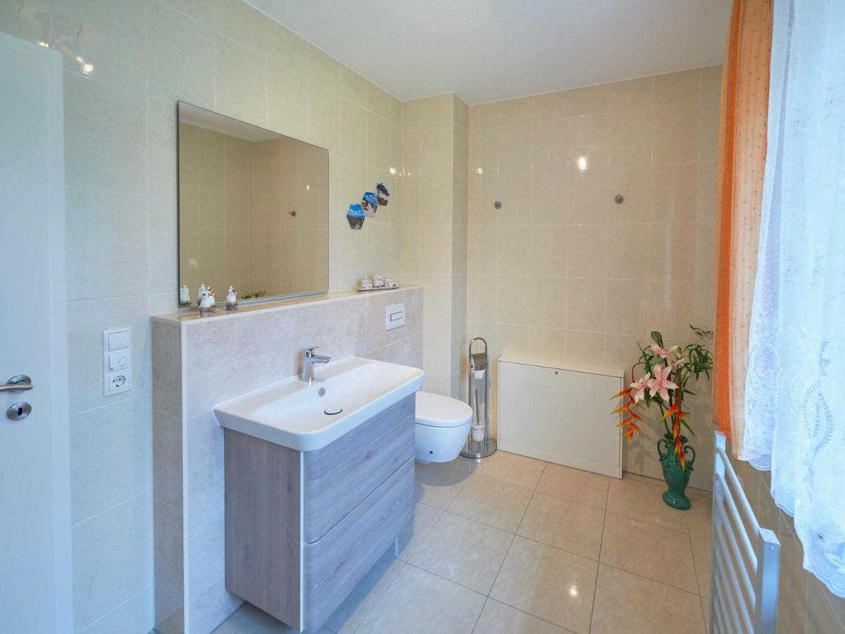 - Apt. 01 * Ostseebad Binz